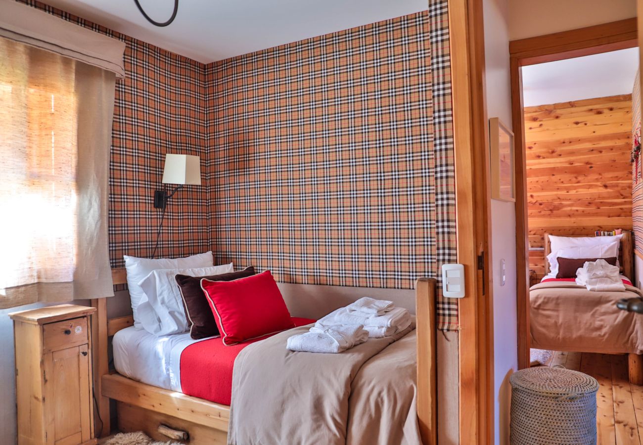 Casa en San Carlos de Bariloche - MORE16C Lujo y calidez en LLao LLao s/ Morenito + Jacuzzi