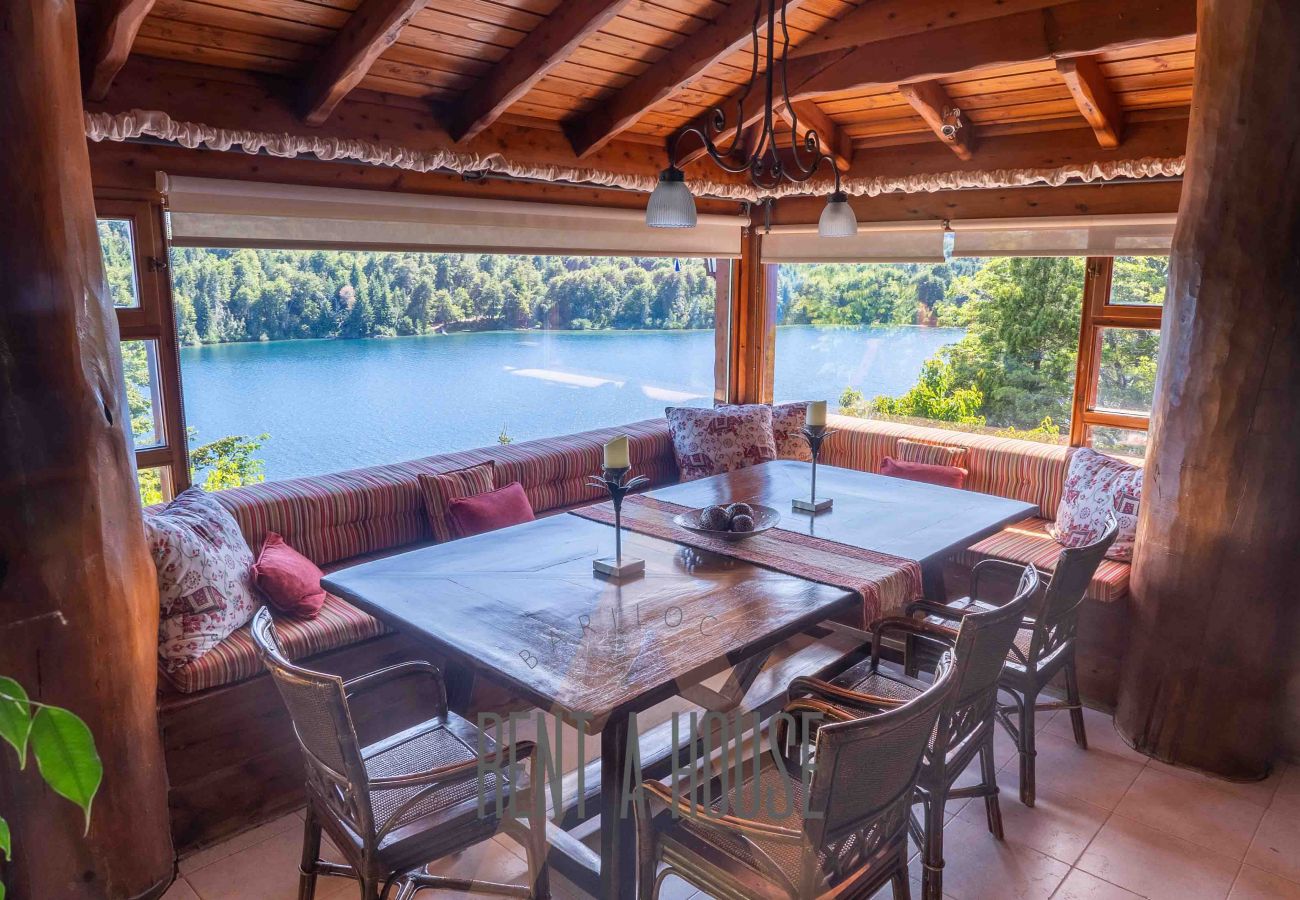 Casa en San Carlos de Bariloche - MORE01C ESPECTACULAR CASA A ORILLAS DEL LAGO MORENO CON PILETA CLIMATIZADA