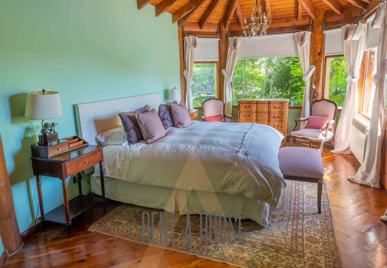 Casa en San Carlos de Bariloche - MORE01C ESPECTACULAR CASA A ORILLAS DEL LAGO MORENO CON PILETA CLIMATIZADA