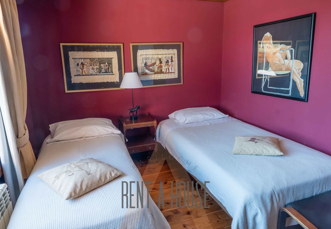 Casa en San Carlos de Bariloche - MORE01C ESPECTACULAR CASA A ORILLAS DEL LAGO MORENO CON PILETA CLIMATIZADA