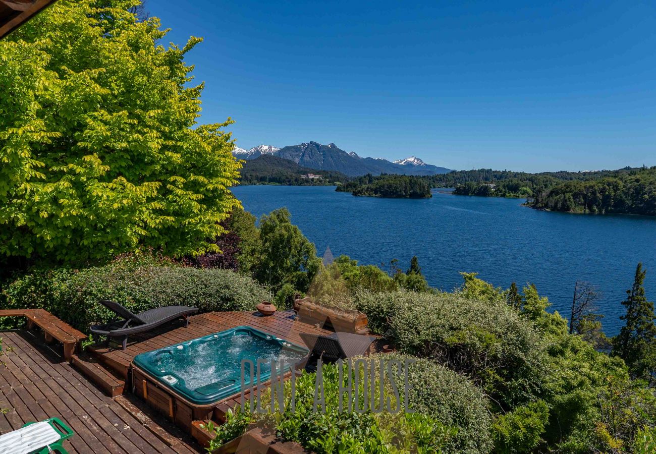 Casa en San Carlos de Bariloche - MORE01C ESPECTACULAR CASA A ORILLAS DEL LAGO MORENO CON PILETA CLIMATIZADA