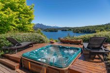 Casa en San Carlos de Bariloche - MORE01C ESPECTACULAR CASA A ORILLAS DEL LAGO MORENO CON PILETA CLIMATIZADA