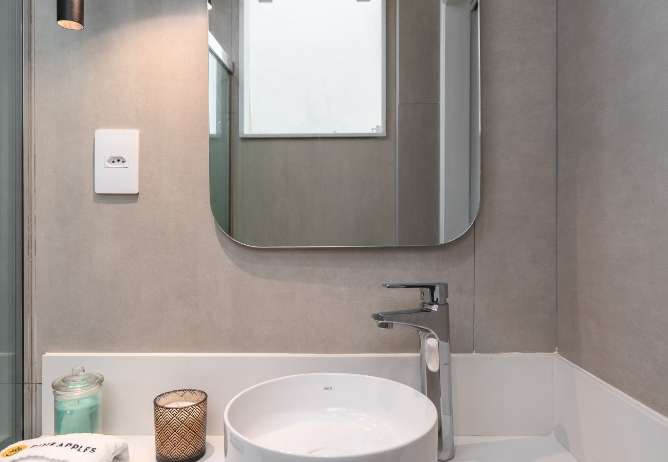 Apartamento en Rio de Janeiro - Vista lateral del mar, a 2 minutos de la playa | FMS601