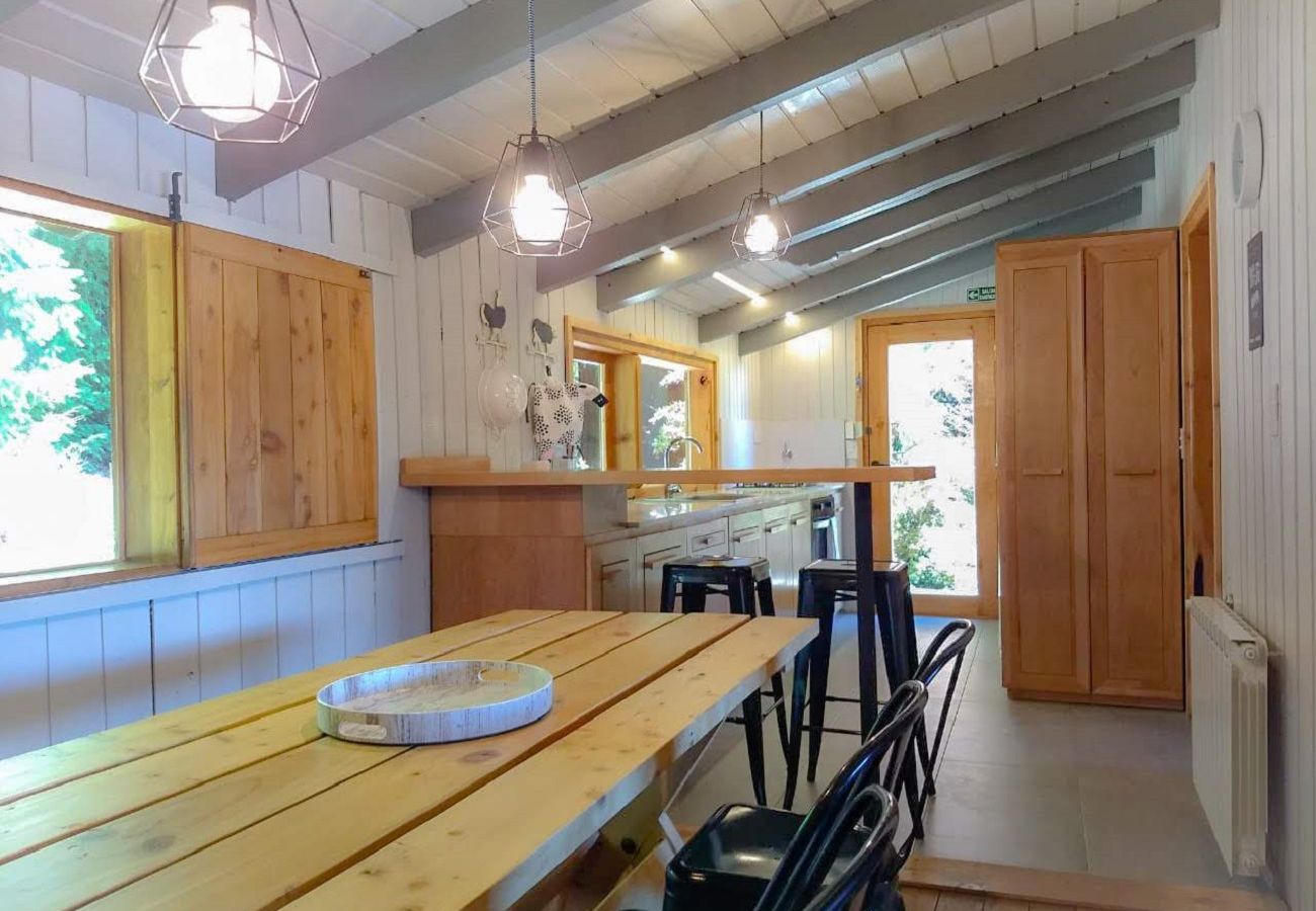 Casa en San Carlos de Bariloche - MORE07- CÁLIDA CABAÑA DE UNA PLANTA CON COSTA SOBRE EL LAGO MORENO