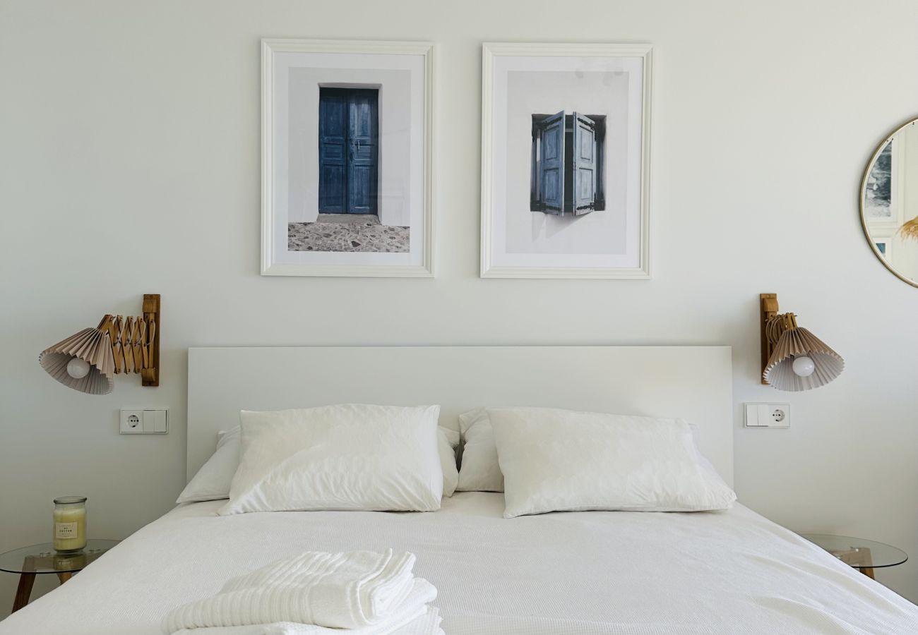 Estudio en Icod de los Vinos - Blue Monis with Amazing Views