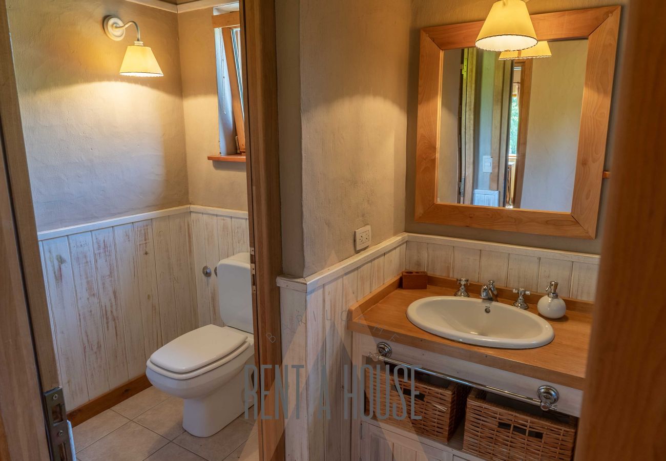 Casa en San Carlos de Bariloche - DIVINA CASA SOBRE CANCHA GOLF