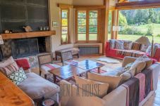 Casa en San Carlos de Bariloche - DIVINA CASA SOBRE CANCHA GOLF