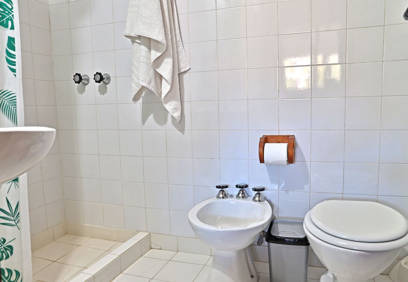 Apartamento en San Carlos de Bariloche - CATE05- Gran departamento con 4 dormitorios y capacidad para 10 personas