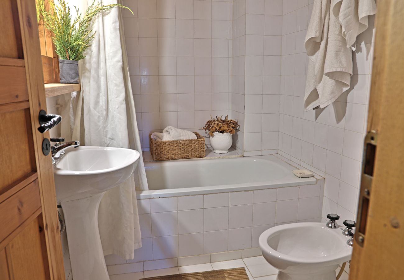 Apartamento en San Carlos de Bariloche - CATE05- Gran departamento con 4 dormitorios y capacidad para 10 personas