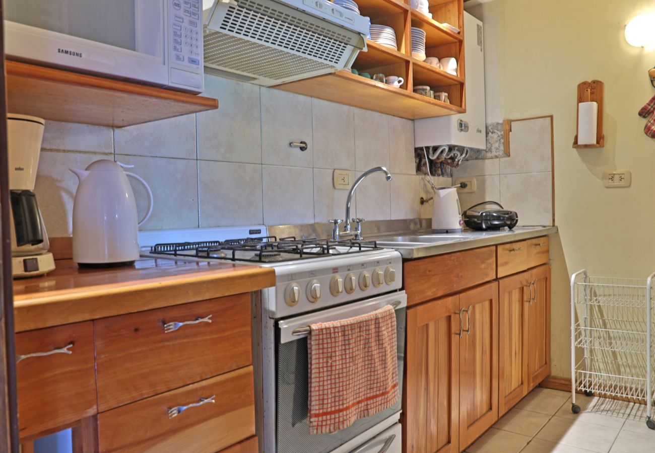 Apartamento en San Carlos de Bariloche - CATE05- Gran departamento con 4 dormitorios y capacidad para 10 personas