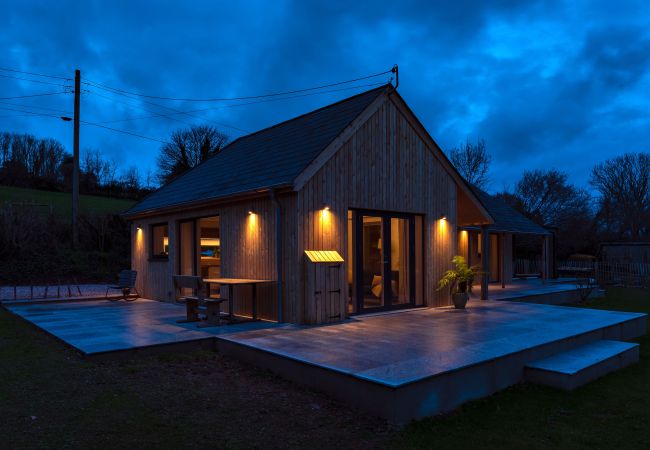 Casa en Shaldon - Sunnybrook - Carbon Neutral, Woodfired Hottub, near beach Casa en Shaldon - Sunnybrook - Carbon Neutral, Woodfired Hottub, near beach