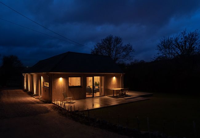 Casa en Shaldon - Sunnybrook - Carbon Neutral, Woodfired Hottub, near beach Casa en Shaldon - Sunnybrook - Carbon Neutral, Woodfired Hottub, near beach