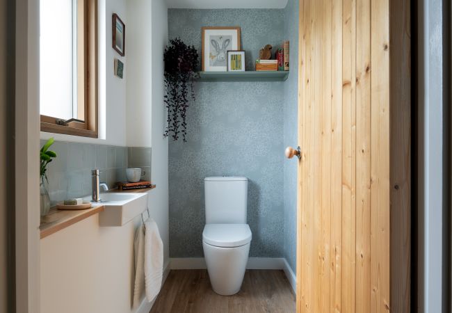 Casa en Shaldon - Sunnybrook - Carbon Neutral, Woodfired Hottub, near beach Casa en Shaldon - Sunnybrook - Carbon Neutral, Woodfired Hottub, near beach
