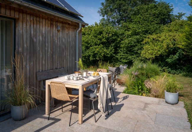 Casa en Shaldon - Sunnybrook - Carbon Neutral, Woodfired Hottub, near beach Casa en Shaldon - Sunnybrook - Carbon Neutral, Woodfired Hottub, near beach