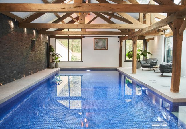 Apartamento en Lower Ashton - Swallows End - Bolthole with hot tub, pool and sauna