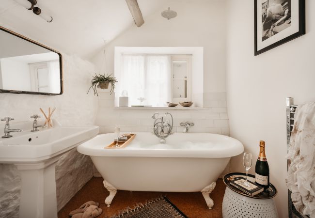 Casa rural en Chagford - Weeke Brook - A 'quintessential' thatched cottage Casa rural en Chagford - Weeke Brook - A 'quintessential' thatched cottage