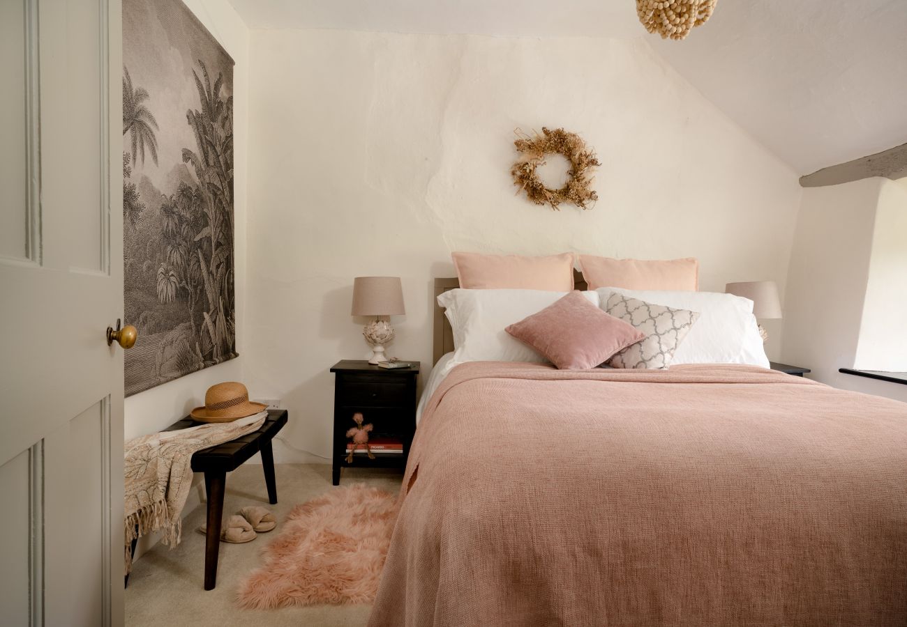 Casa rural en Chagford - Weeke Brook - A 'quintessential' thatched cottage