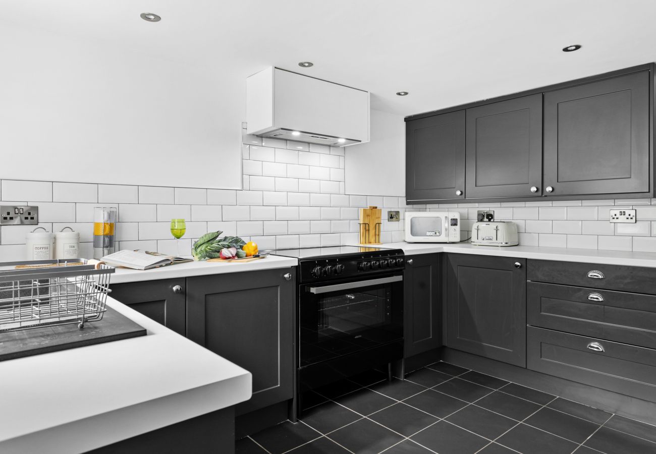 Apartamento en Teignmouth - Coombe Bank – Modern Coastal Apartment Steps from Teignmouth Back Beach