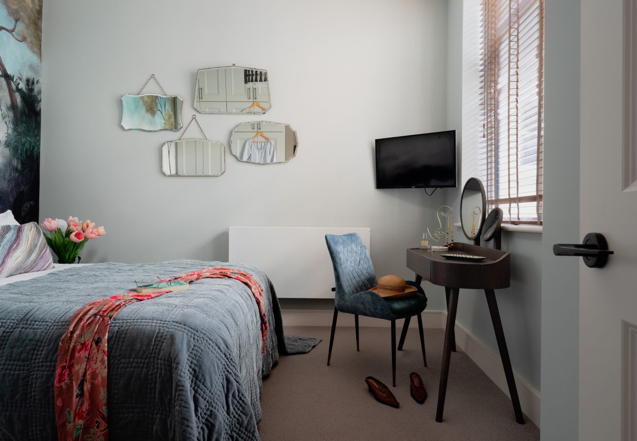 Apartamento en Exeter - Cathedral Yard - Art Deco Luxury Apartment with Iconic Exeter Cathedral Views