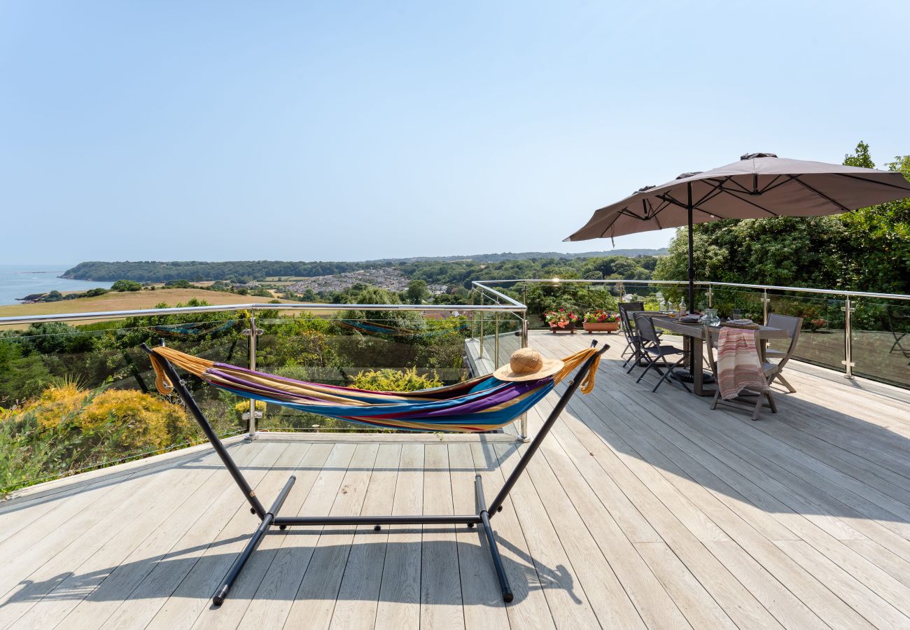 Casa en Paignton - The Spinney - Large home with hot tub, gym, amazing sea views