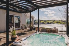 Casa en Bishopsteignton - The Curlews - Waterside, boutique home with 360 views and Hydropool