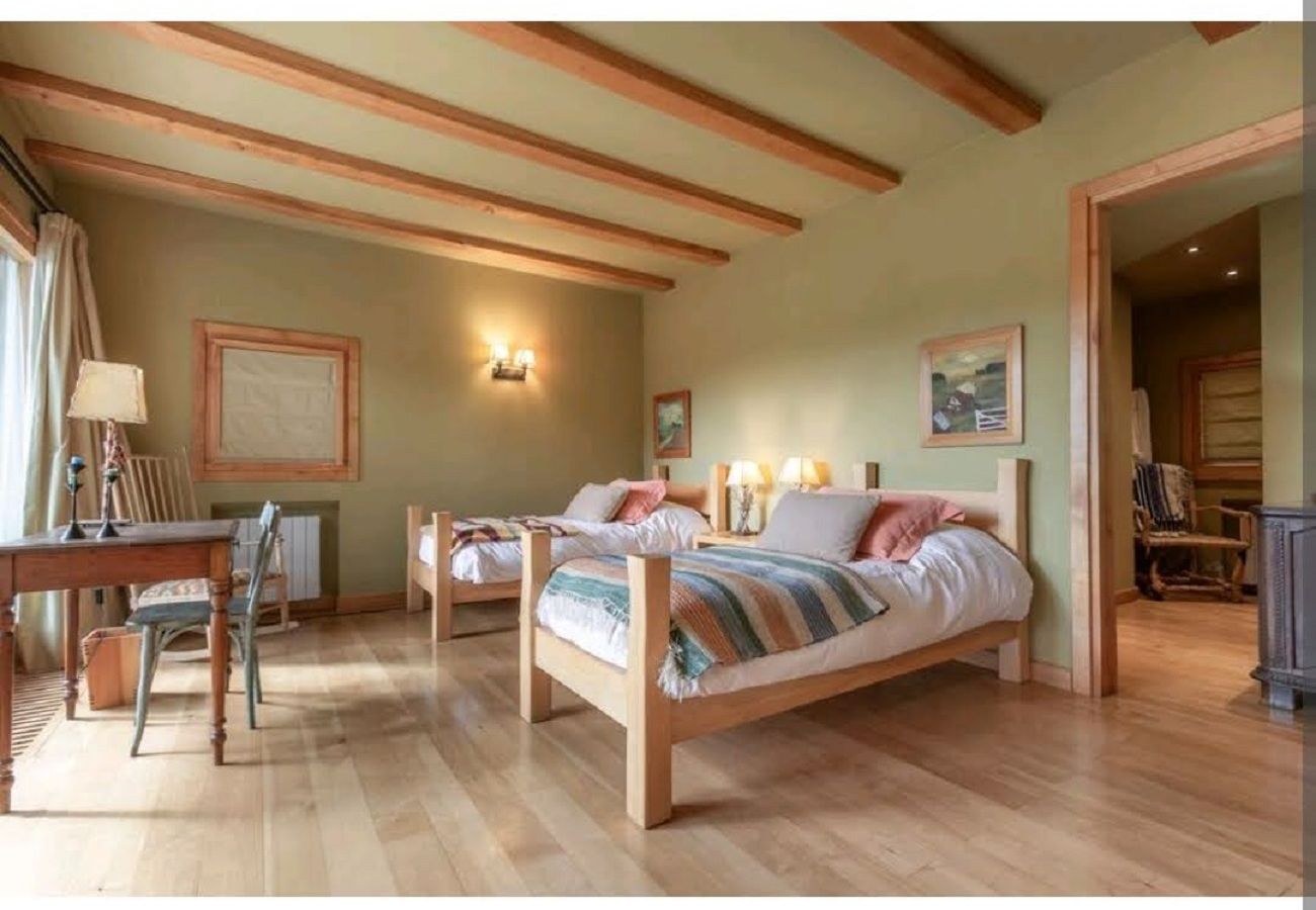 Casa en San Carlos de Bariloche - MORE06C Espectacular casa a orillas del lago Moreno con muelle y jacuzzi exterior