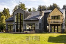 Casa en San Carlos de Bariloche - ARE32 - DIVINA CASA SOBRE EL GOLF DE ARELAUQUEN