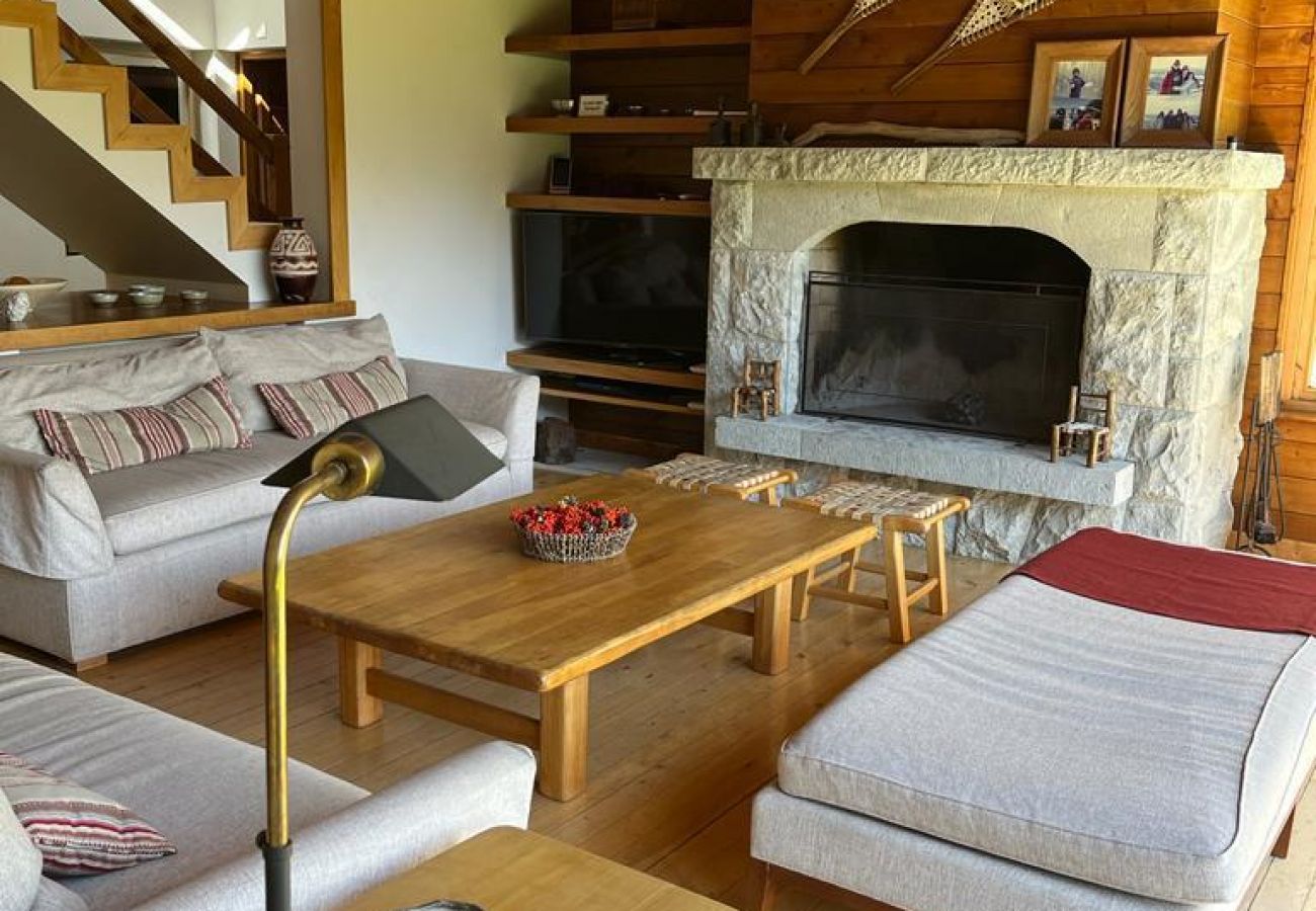 Casa en San Carlos de Bariloche - ARE37 DIVINA CASA EN ARELAUQUEN CON VISTA AL LAGO