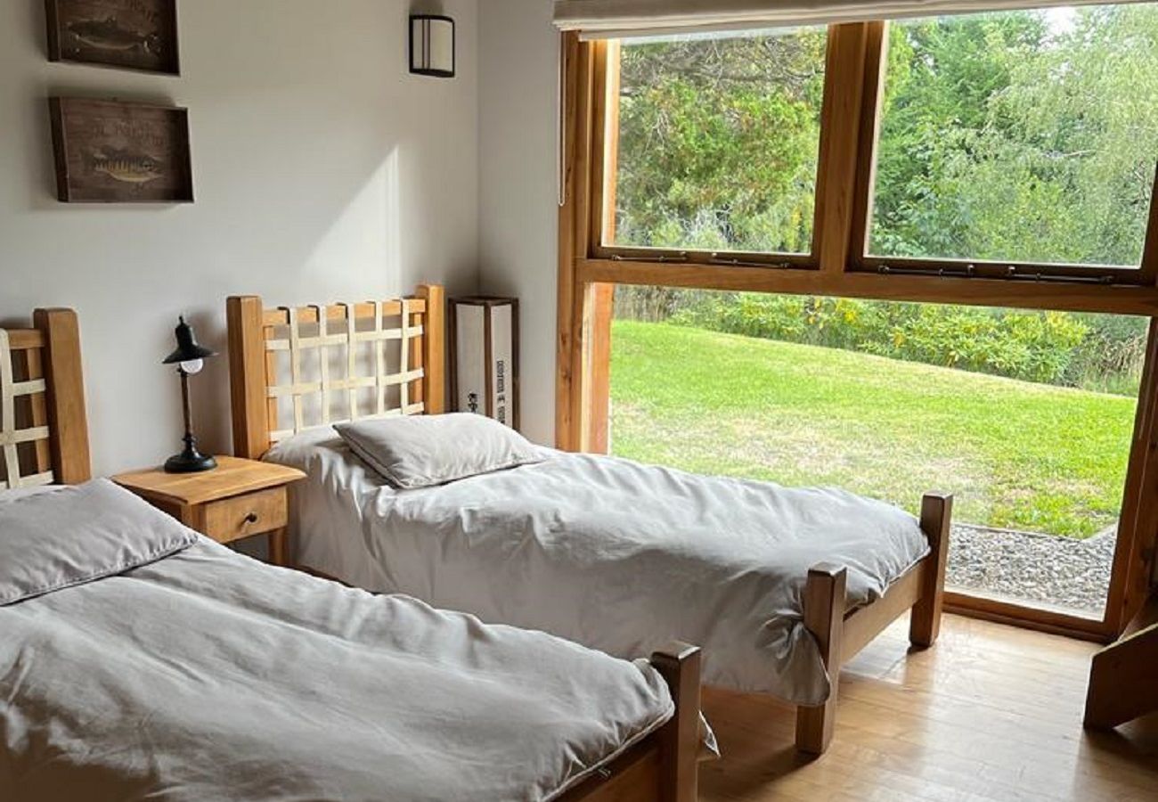 Casa en San Carlos de Bariloche - ARE37 DIVINA CASA EN ARELAUQUEN CON VISTA AL LAGO