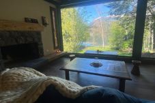 Casa en San Carlos de Bariloche - MORE25 Espectacular casa moderna, con costa de lago y pileta climatizada