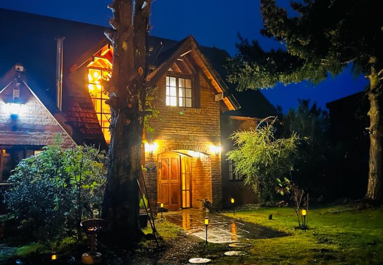 Casa en San Carlos de Bariloche - HUAPI13 Cómoda casa sobre el Nahuel Huapi