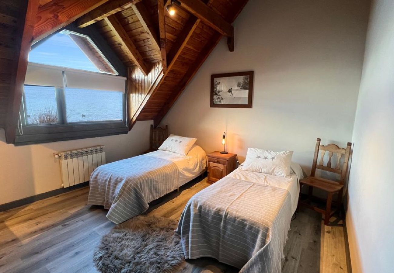 Casa en San Carlos de Bariloche - HUAPI13 Cómoda casa sobre el Nahuel Huapi