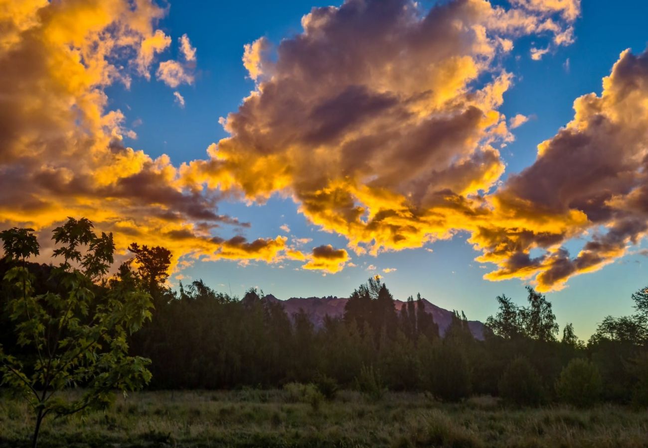Casa en San Carlos de Bariloche - Peni06 Cómoda casa de una planta en una chacra en Península San Pedro.