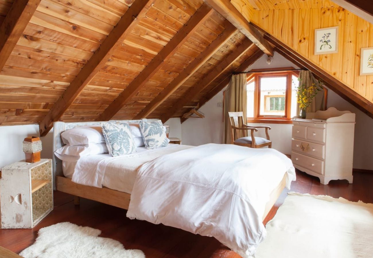 Casa en San Carlos de Bariloche - TREBOL01C- CÓMODA PROPIEDAD CON LINDISIMO ENTORNO SOBRE LAGUNA EL TRÉBOL 