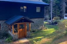 Casa en San Carlos de Bariloche - Peni11 Casa ubicada en una exclusiva chacra de 3.5 hectáreas con costa de lago y muelle