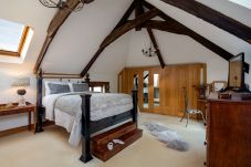 Casa rural en Berry Pomeroy - The Old Coach House - cosy barn, garden and parking