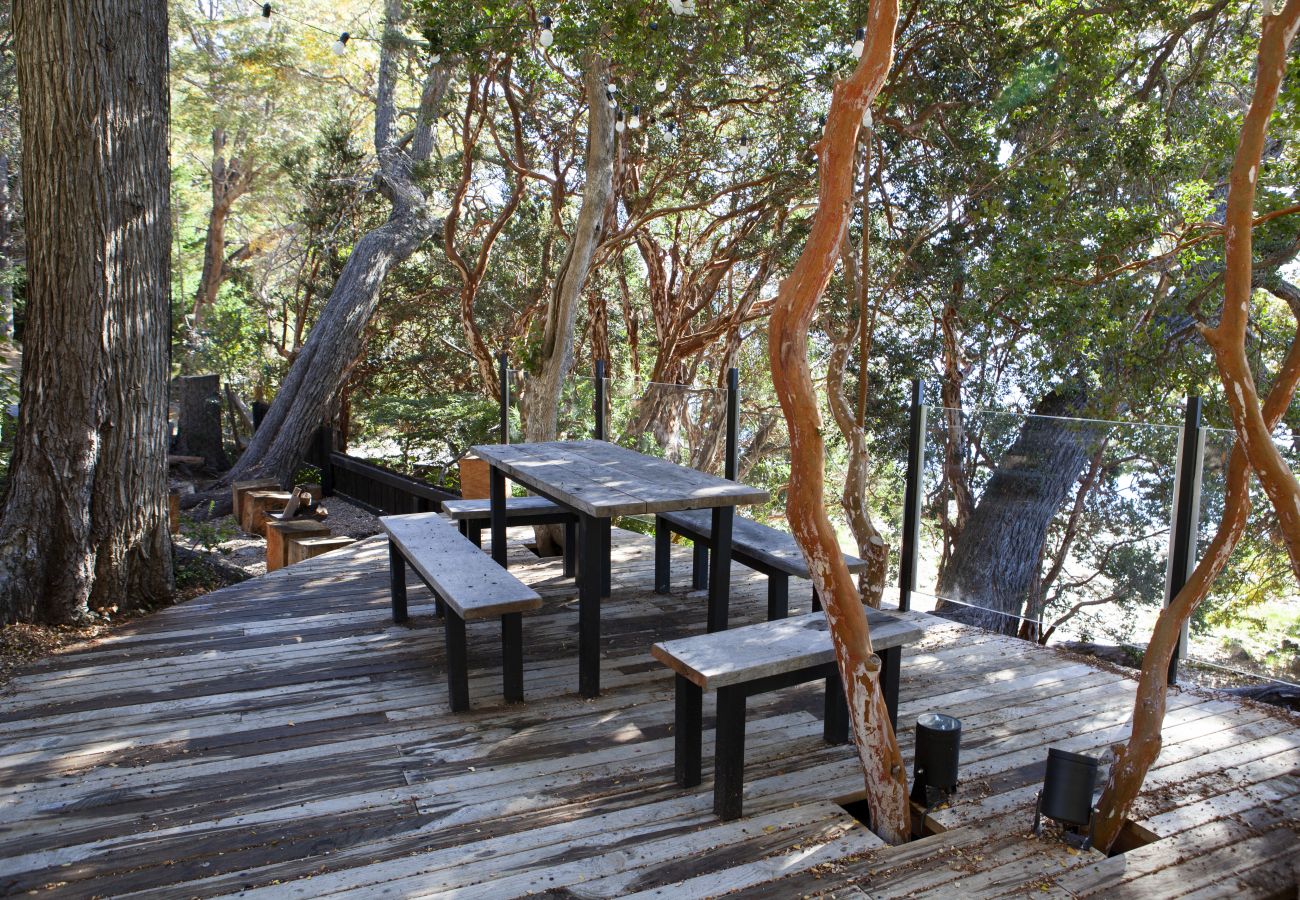 Casa en San Carlos de Bariloche - MORE26 Espectacular casa moderna con costa en el Lago Moreno