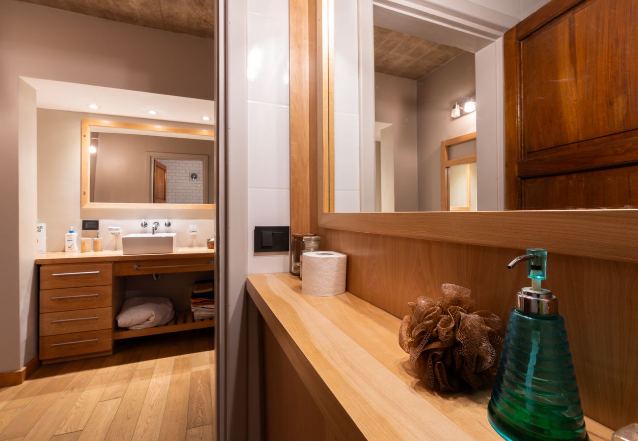 Casa en San Carlos de Bariloche - MORE26 Espectacular casa moderna con costa en el Lago Moreno