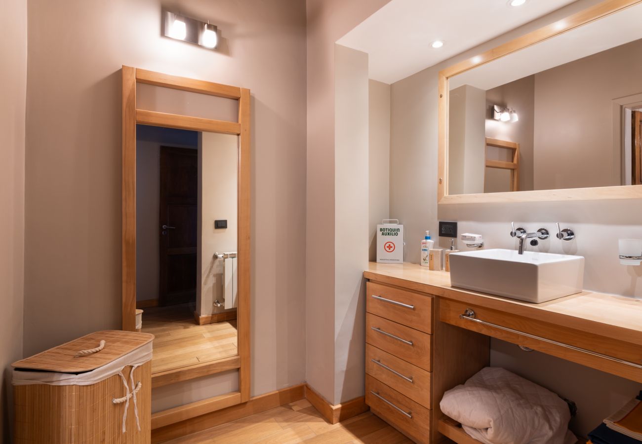 Casa en San Carlos de Bariloche - MORE26 Espectacular casa moderna con costa en el Lago Moreno