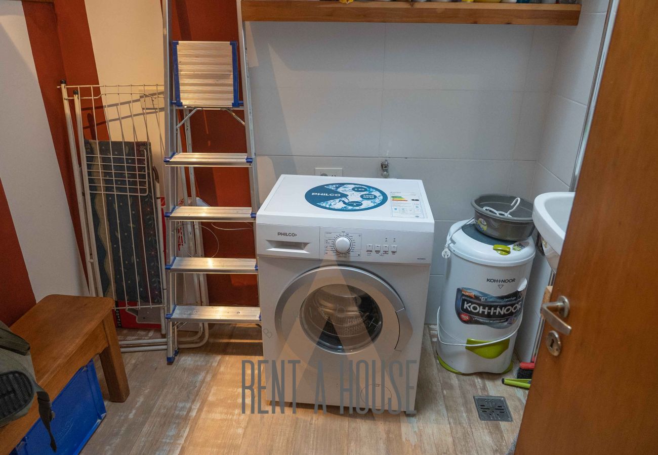 Cabaña en San Carlos de Bariloche - ARE03 DORMI DE 2 HABITACIONES CON SALIDA DIRECTA A LA CANCHA DE GOLF