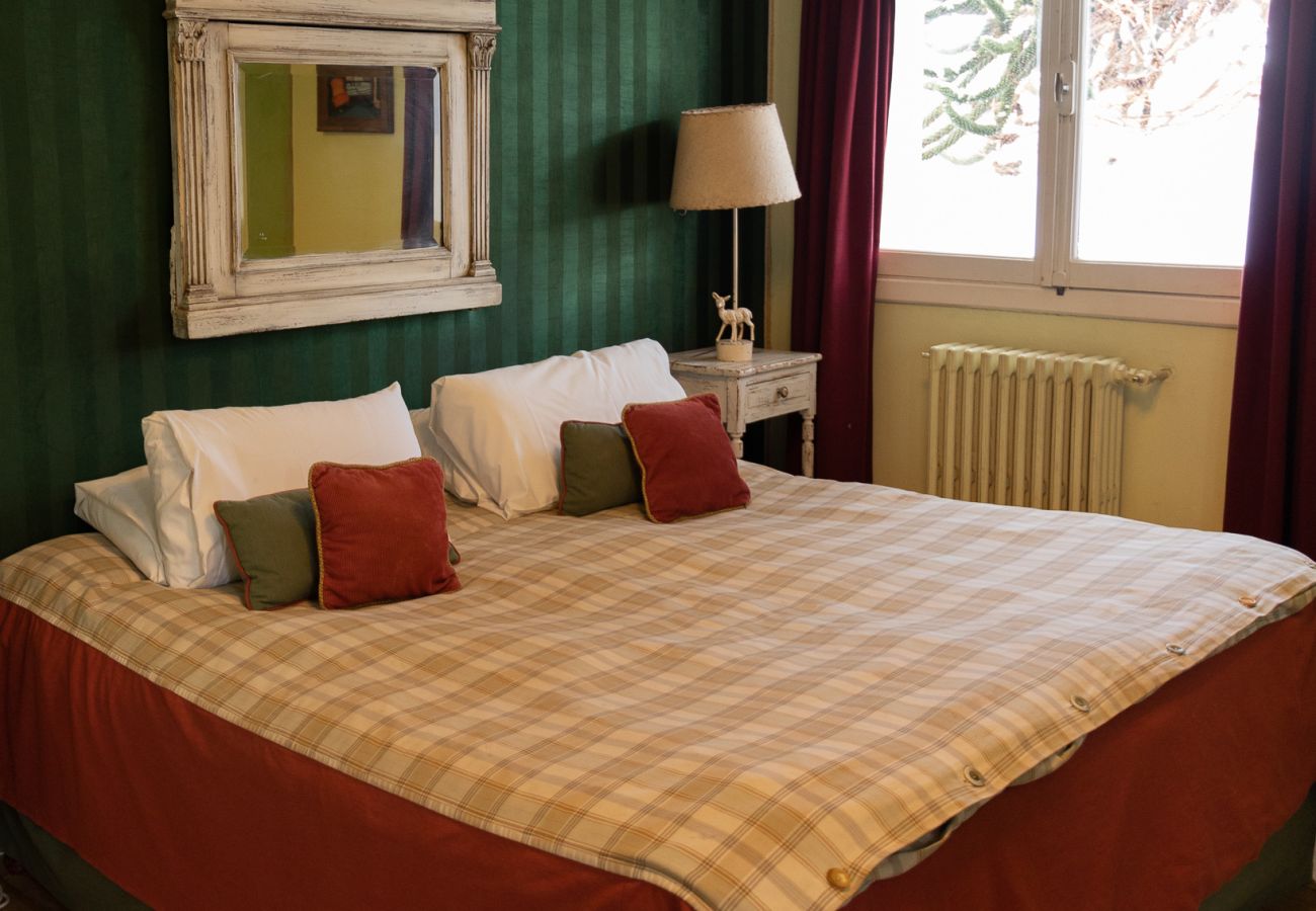 Casa en San Carlos de Bariloche - CÁLIDA CASONA ALPINA FRENTE AL LAGO NAHUEL HUAPI