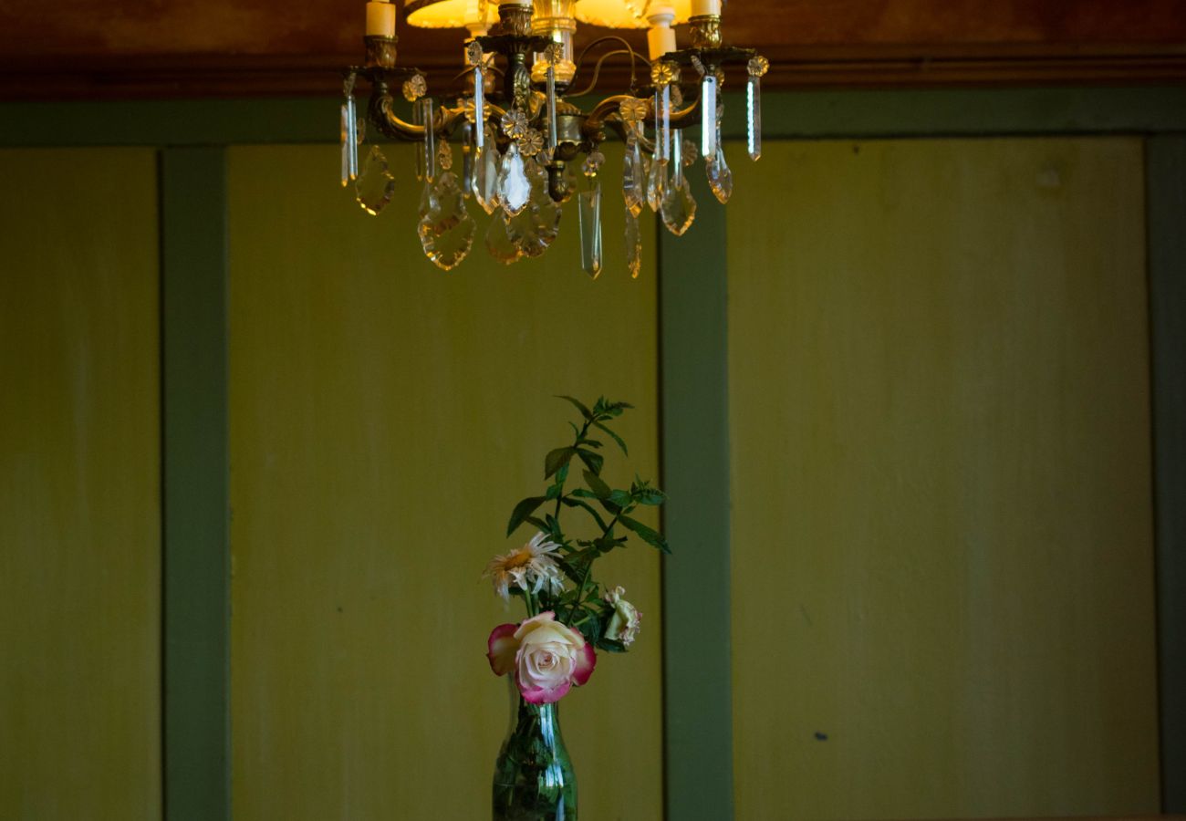 Casa en San Carlos de Bariloche - CÁLIDA CASONA ALPINA FRENTE AL LAGO NAHUEL HUAPI