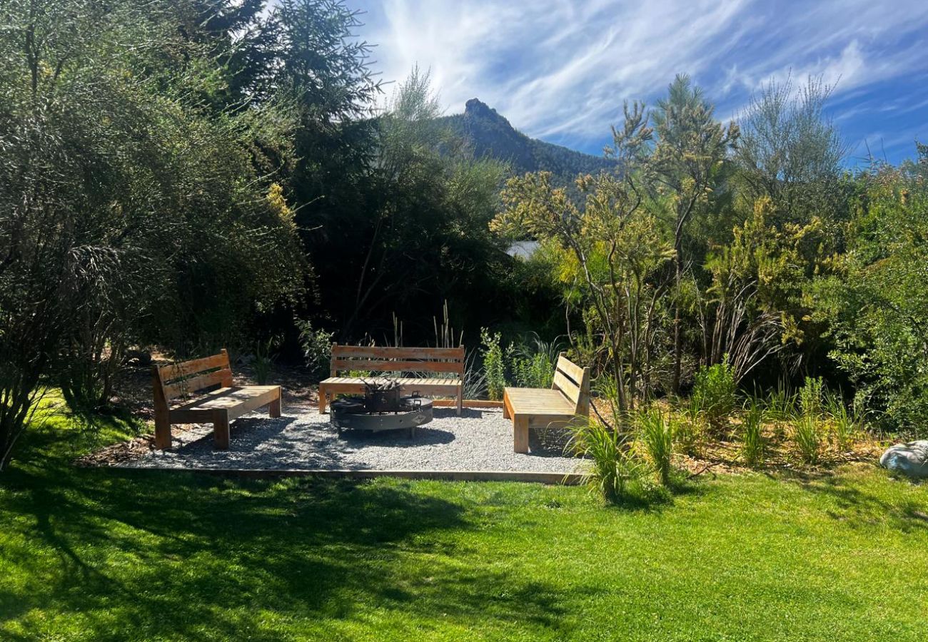 Casa en San Carlos de Bariloche - ARE42 - MODERNA Y LUMINOSA  CASA EN ARELAUQUEN