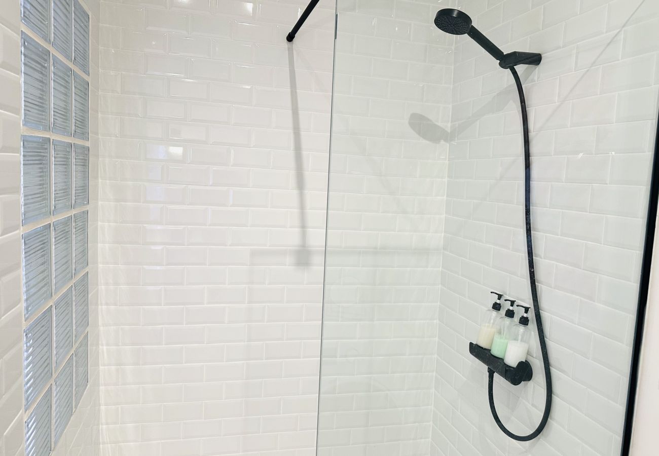 Apartamento en Puerto de la Cruz - Pink Alta apartment with pool