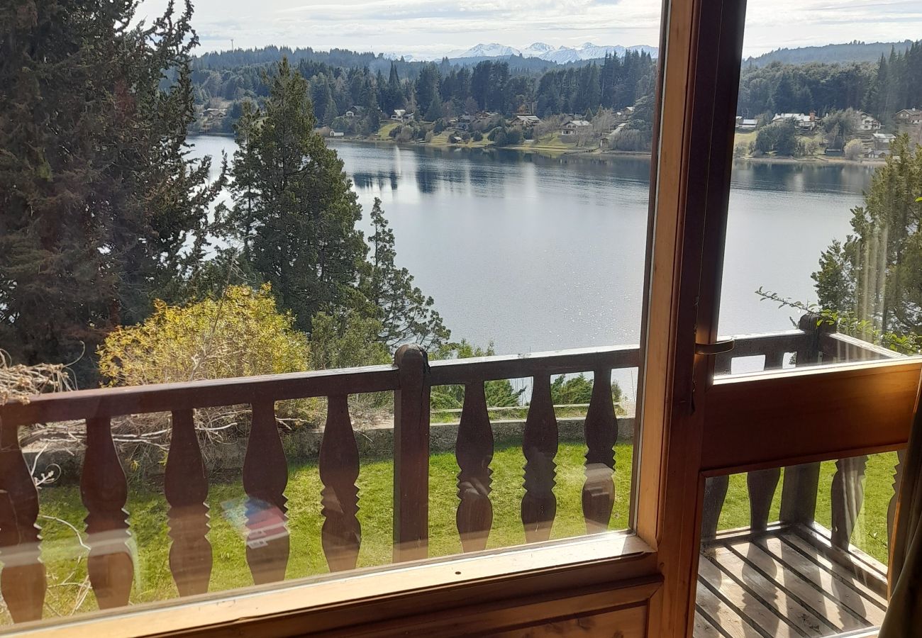 Casa en San Carlos de Bariloche - MORE19 Casona y Cabaña ubicada en la Divina Península Llao LLao 