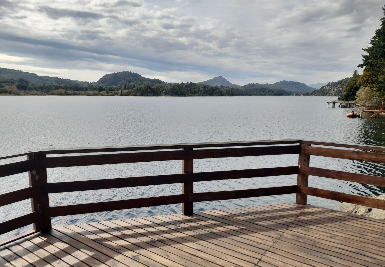 Casa en San Carlos de Bariloche - MORE19 Casona y Cabaña ubicada en la Divina Península Llao LLao 