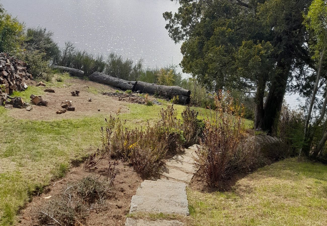 Casa en San Carlos de Bariloche - MORE19 Casona y Cabaña ubicada en la Divina Península Llao LLao 