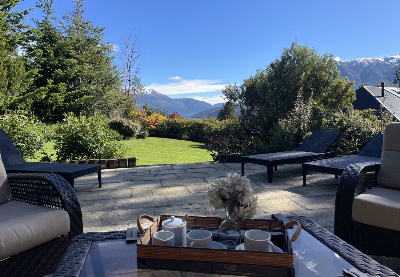 Casa en San Carlos de Bariloche - ARE26 CÓMODA CASA CON VISTA AL LAGO Y MUY CERCA DEL STARTER DEL GOLF