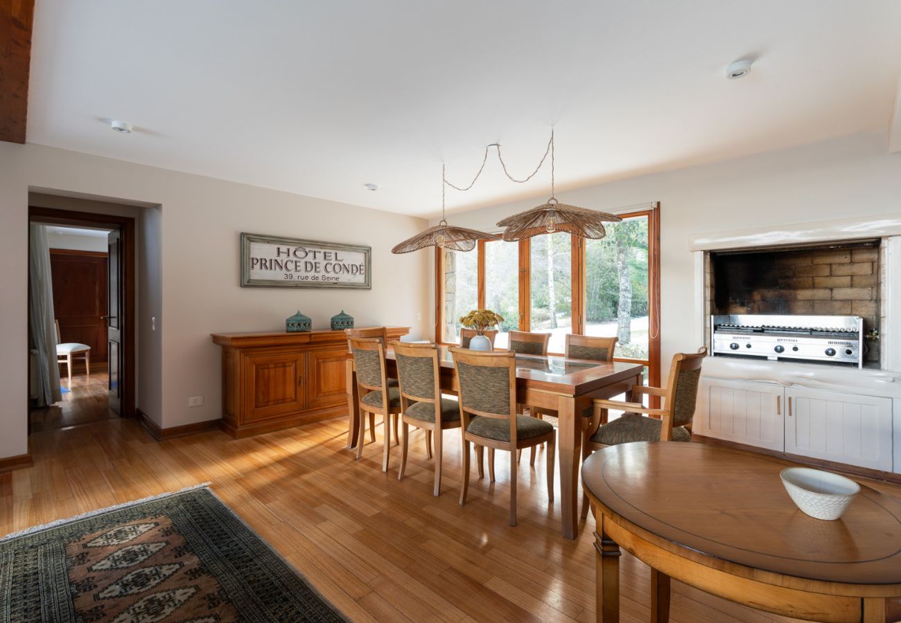 Casa en San Carlos de Bariloche - ARE26 CÓMODA CASA CON VISTA AL LAGO Y MUY CERCA DEL STARTER DEL GOLF