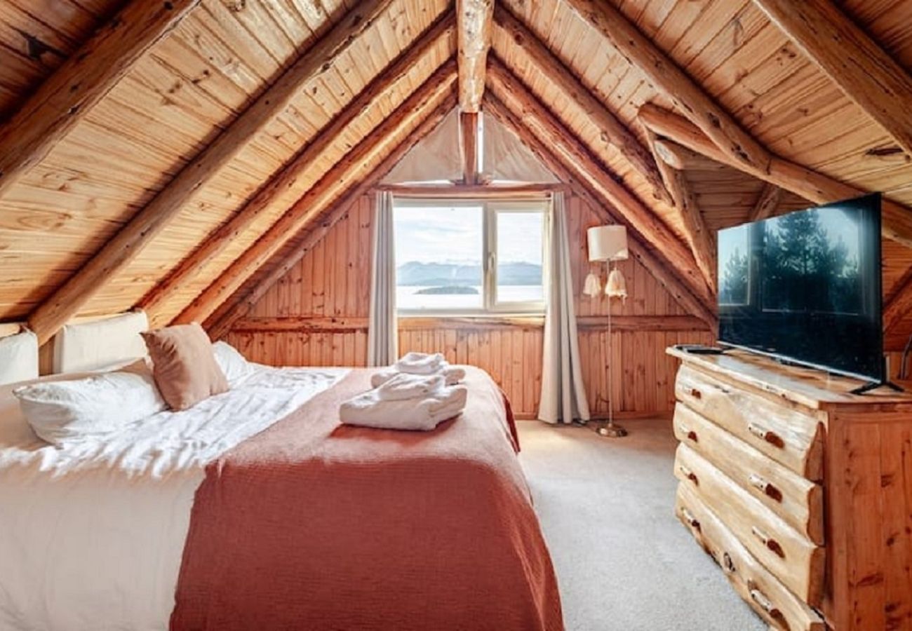 Cabaña en San Carlos de Bariloche - VIEW03  - Cabaña de montaña con increíble vista al lago